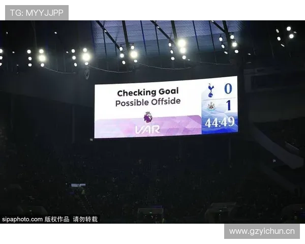 热刺中场节奏失控问题逐步显现,阶段性表现对赛季走势形成制约 热刺中场节奏失控问题逐步显现,阶段性表现对赛季走势形成制约