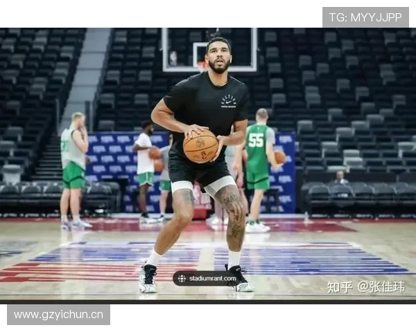 塔图姆通过挡拆制造错位提升得分效率显著拉开球队空间