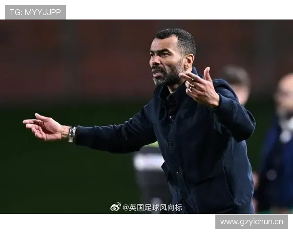 阿什利·科尔与拉姆：边卫进攻权重分化，一者前置插上一者回撤组织